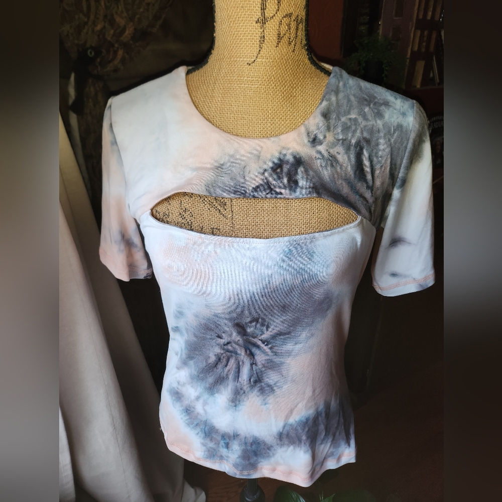Skinnygirl Multicolor Tie-Dye Cutout Tee